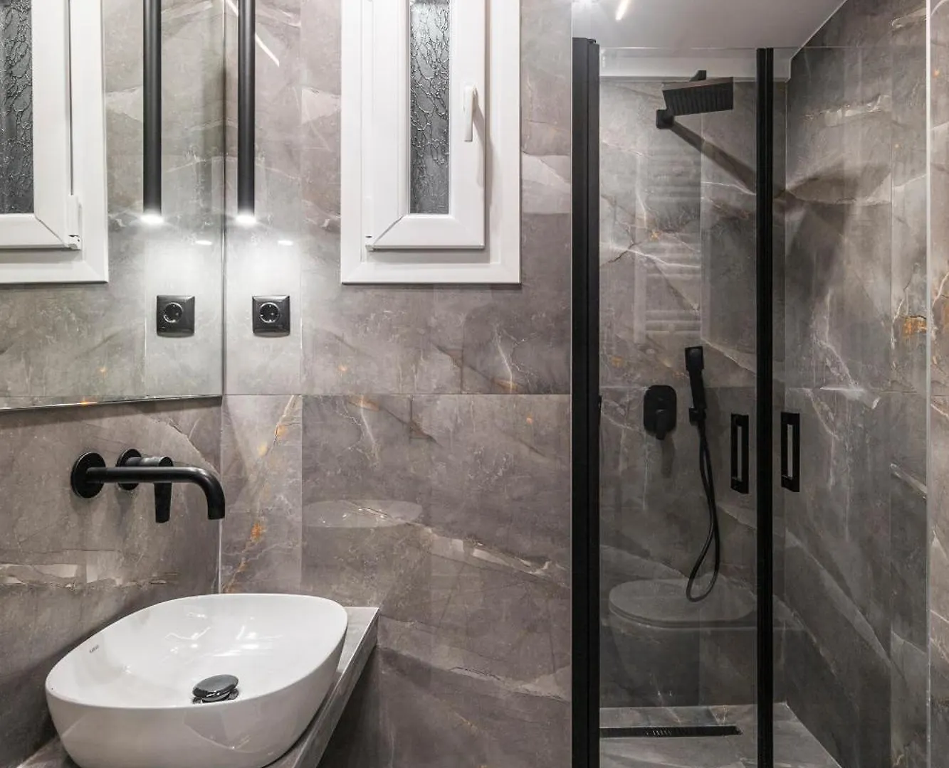 P Deluxe Suites 9 Thessaloníki